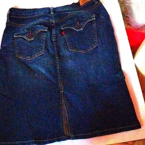 Vintage Levi's 512 slimming jean pencil skirt